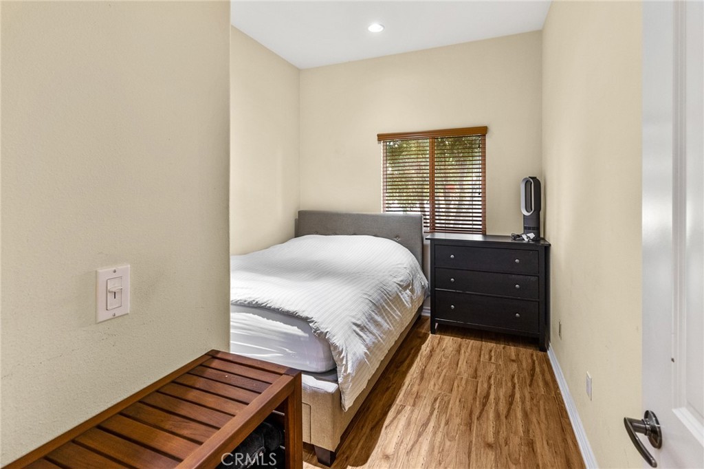 6920 Valmont Street 3