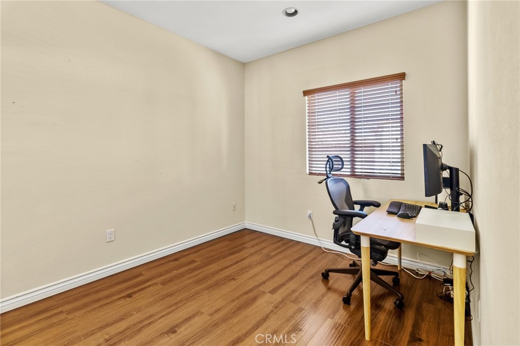 6920 Valmont Street 3