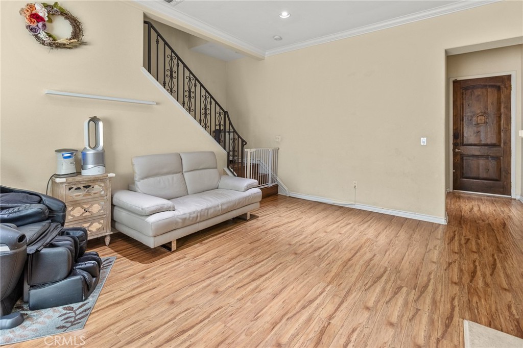 6920 Valmont Street 3