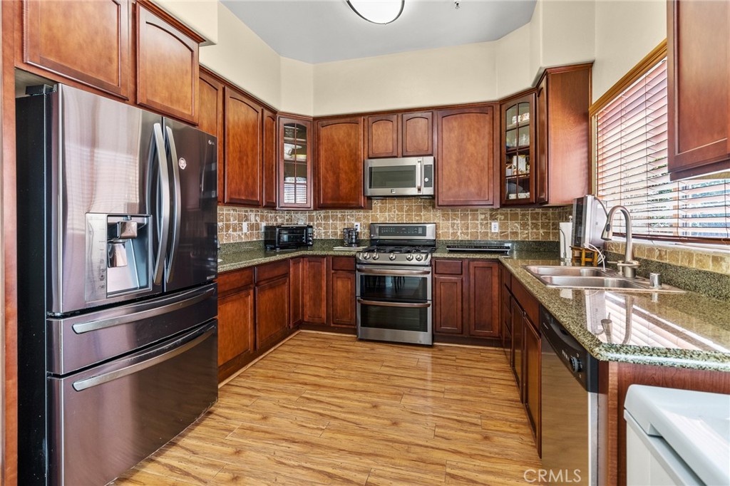 6920 Valmont Street 3