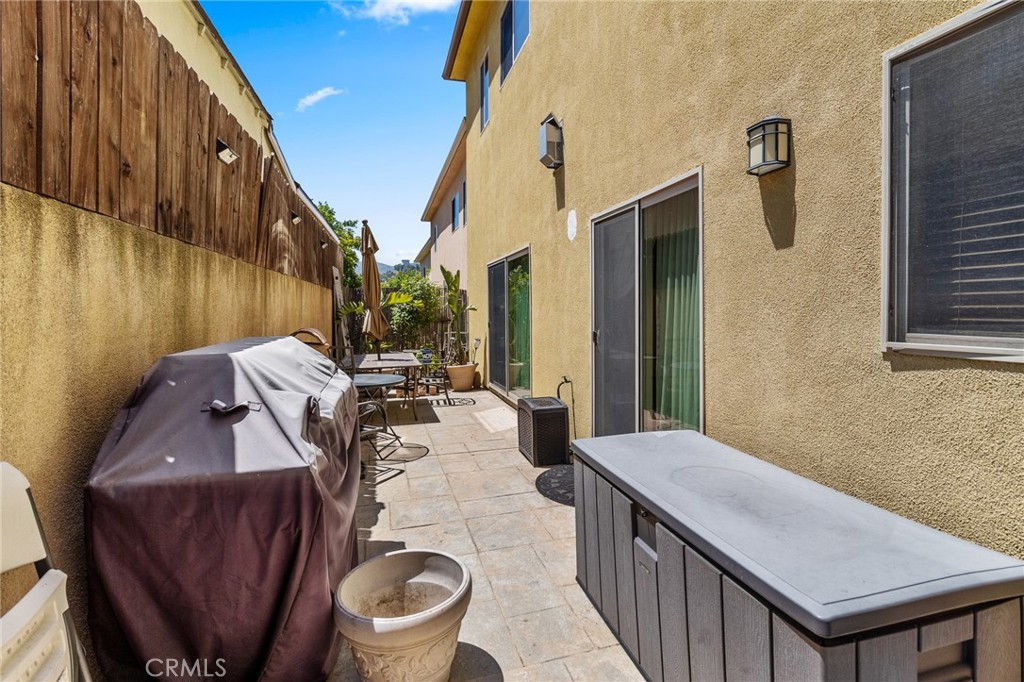 6920 Valmont Street 3