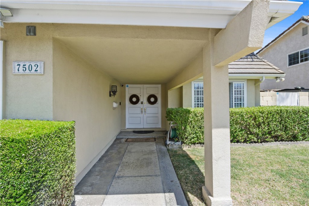 7502 Black Star Lane