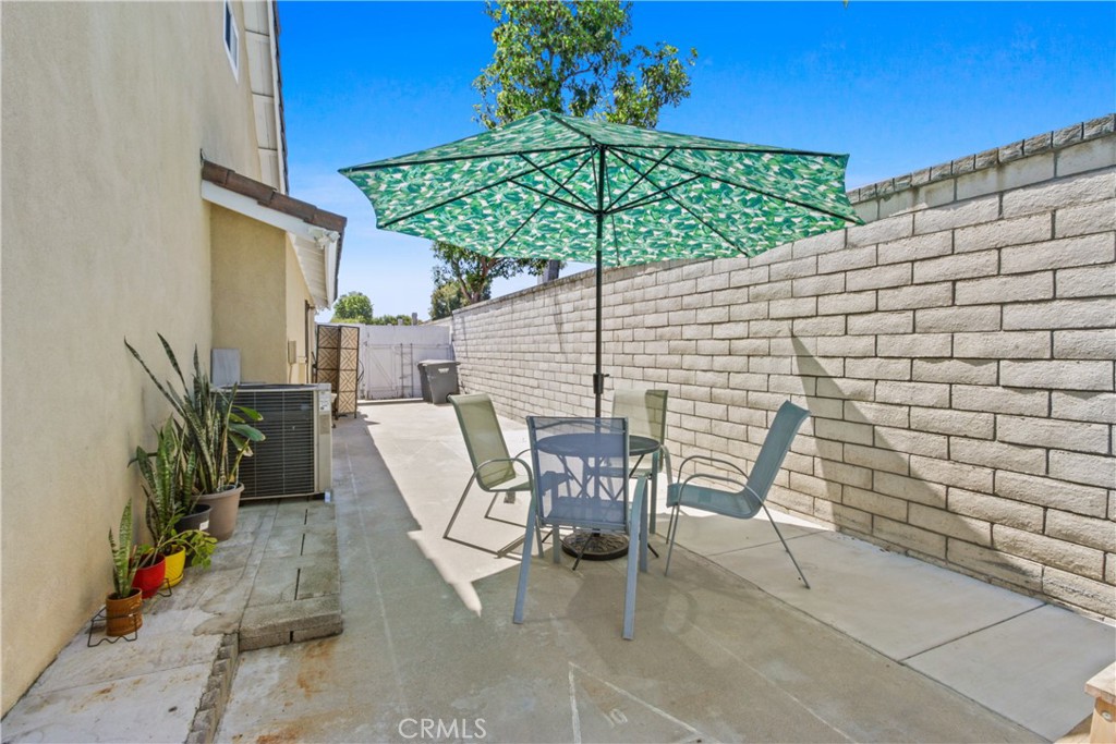 7502 Black Star Lane