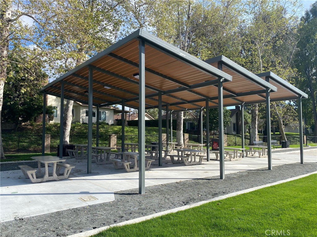 5242 Cedarlawn Drive