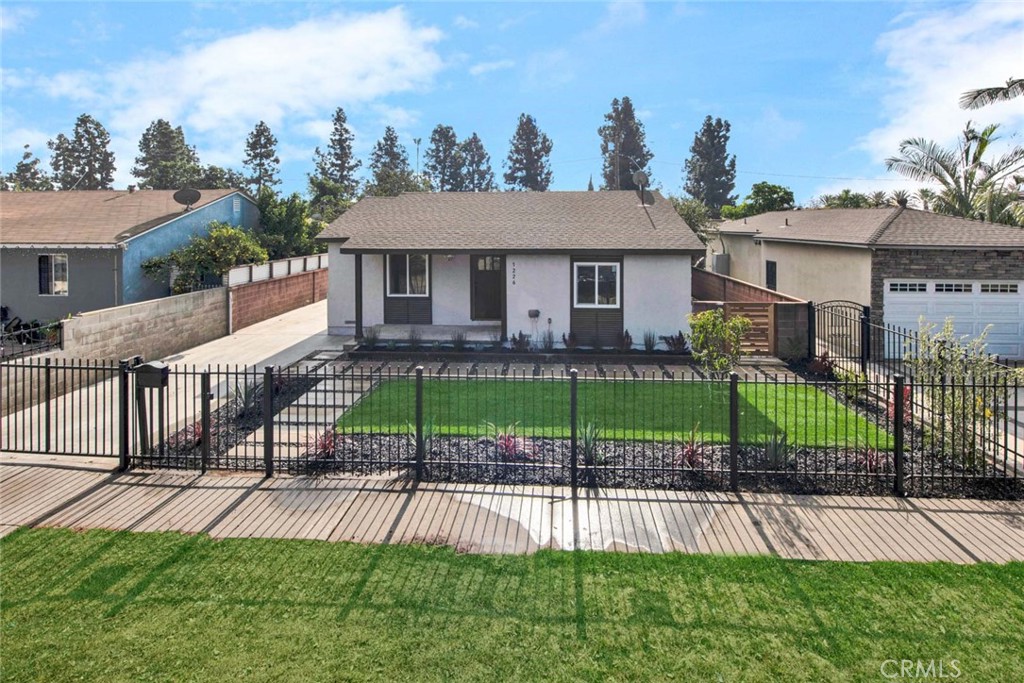 1226 W Walnut Street