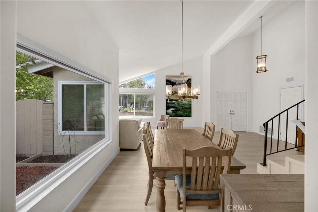 701 S Carriage Circle