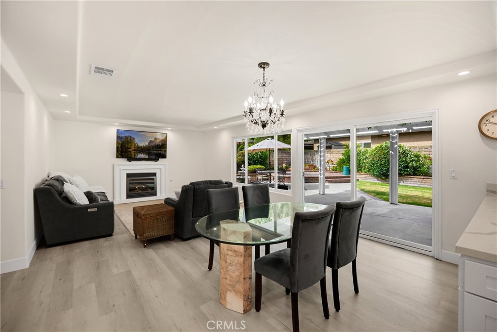 701 S Carriage Circle