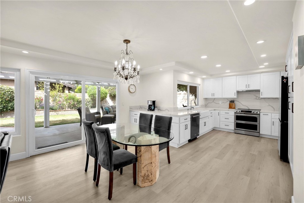 701 S Carriage Circle