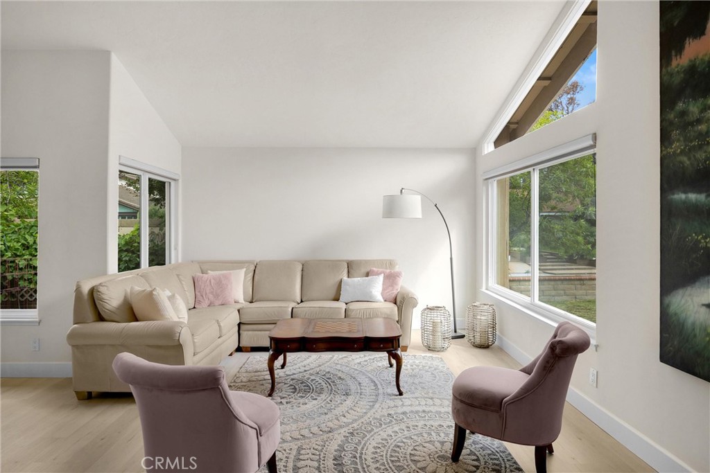 701 S Carriage Circle