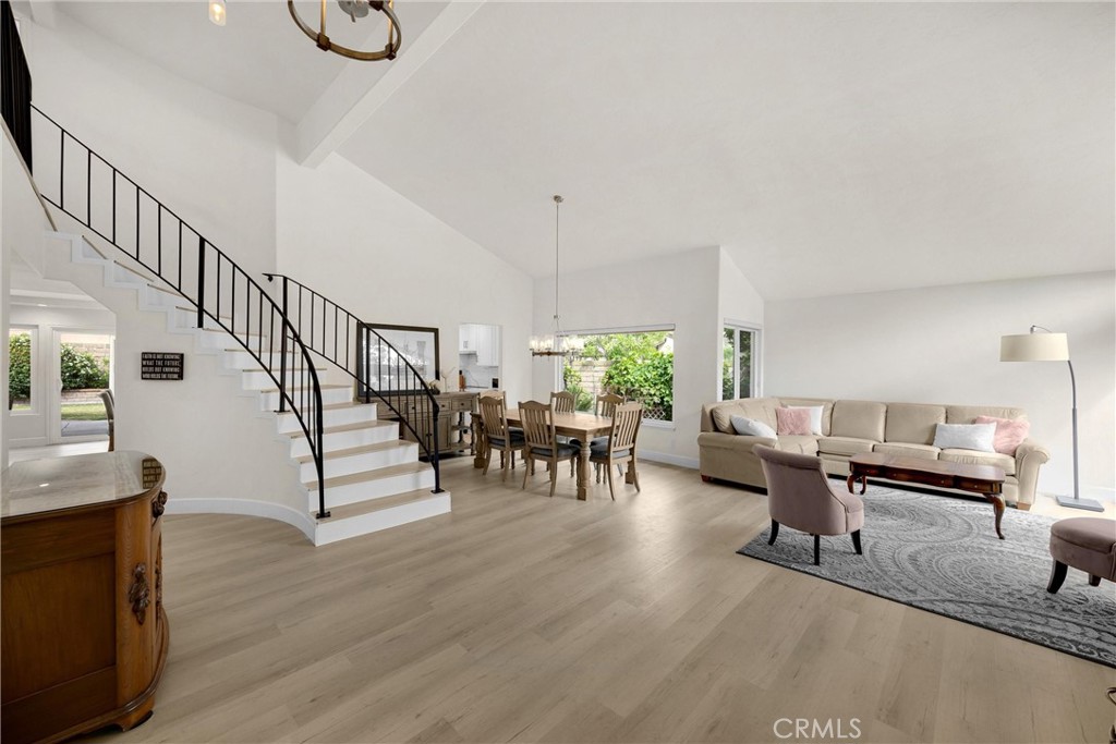 701 S Carriage Circle