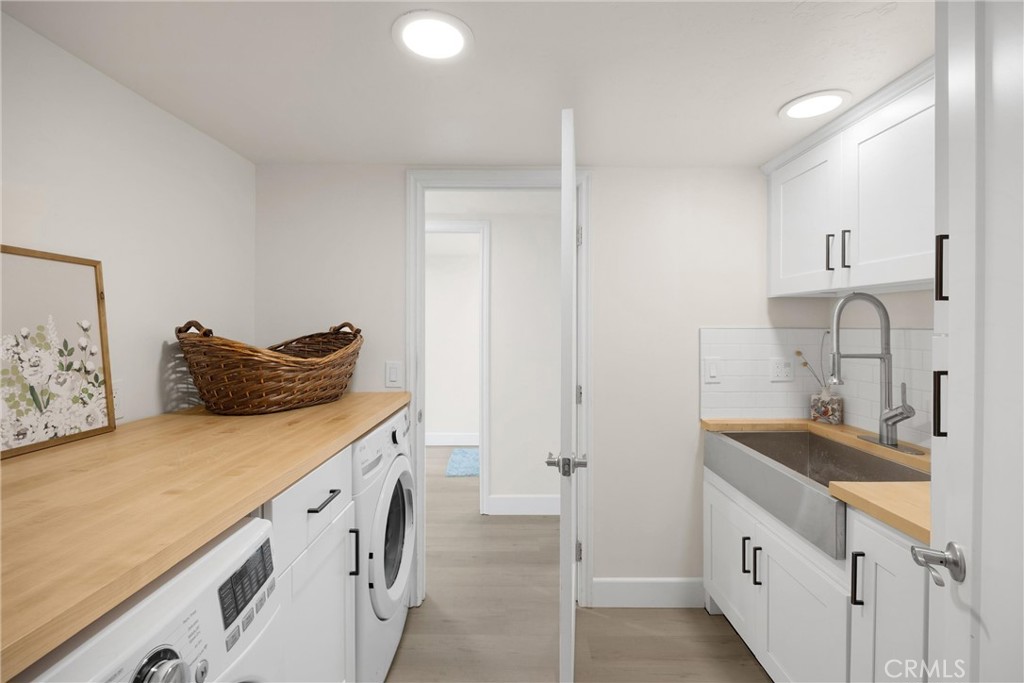 701 S Carriage Circle