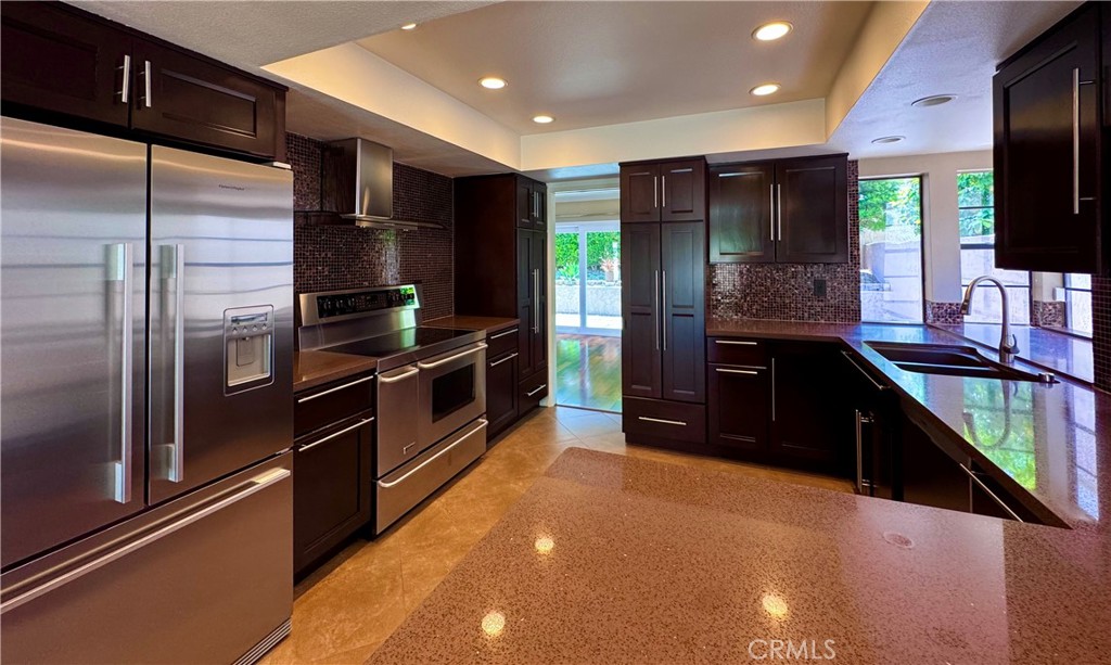 24372 Borrego Court