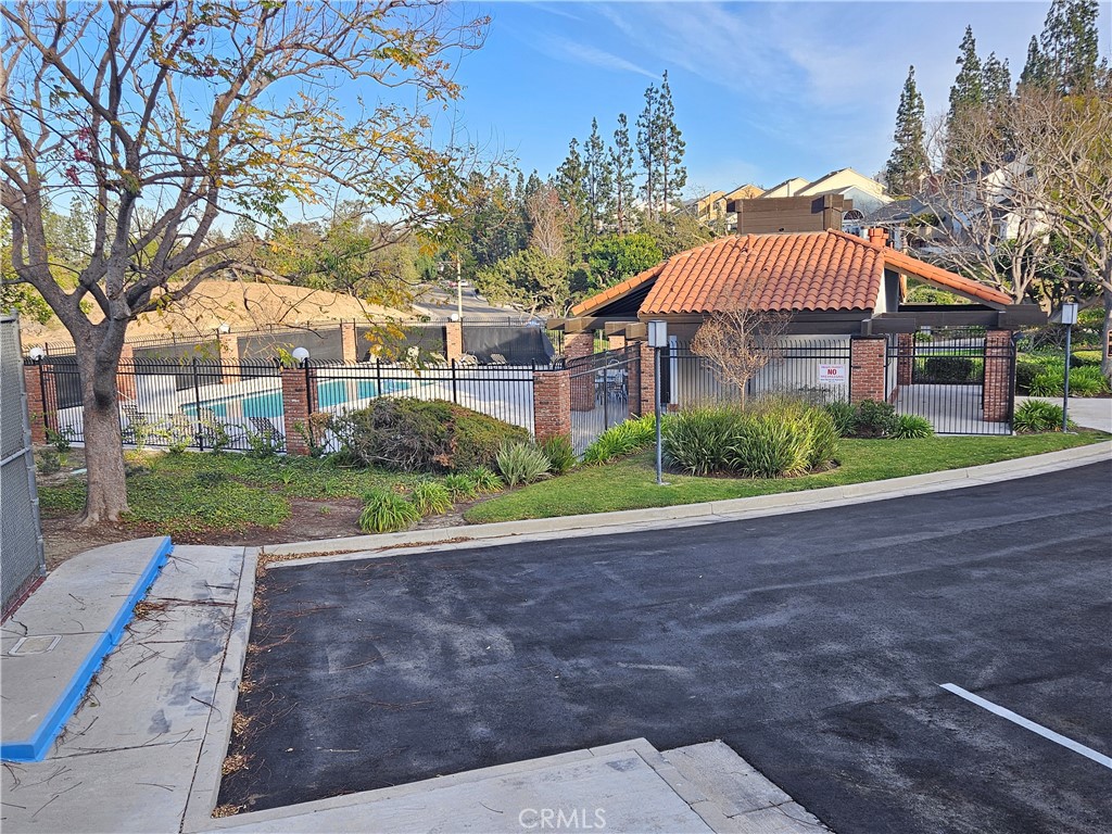 5997 E Calle Principia