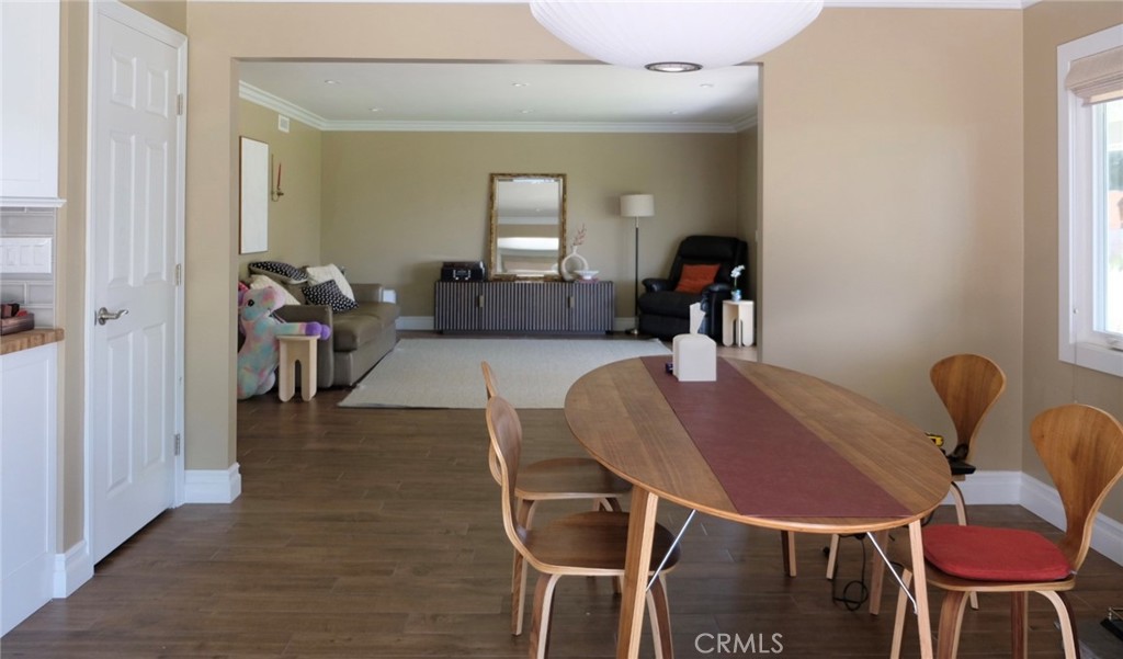 1940 Sunset Lane