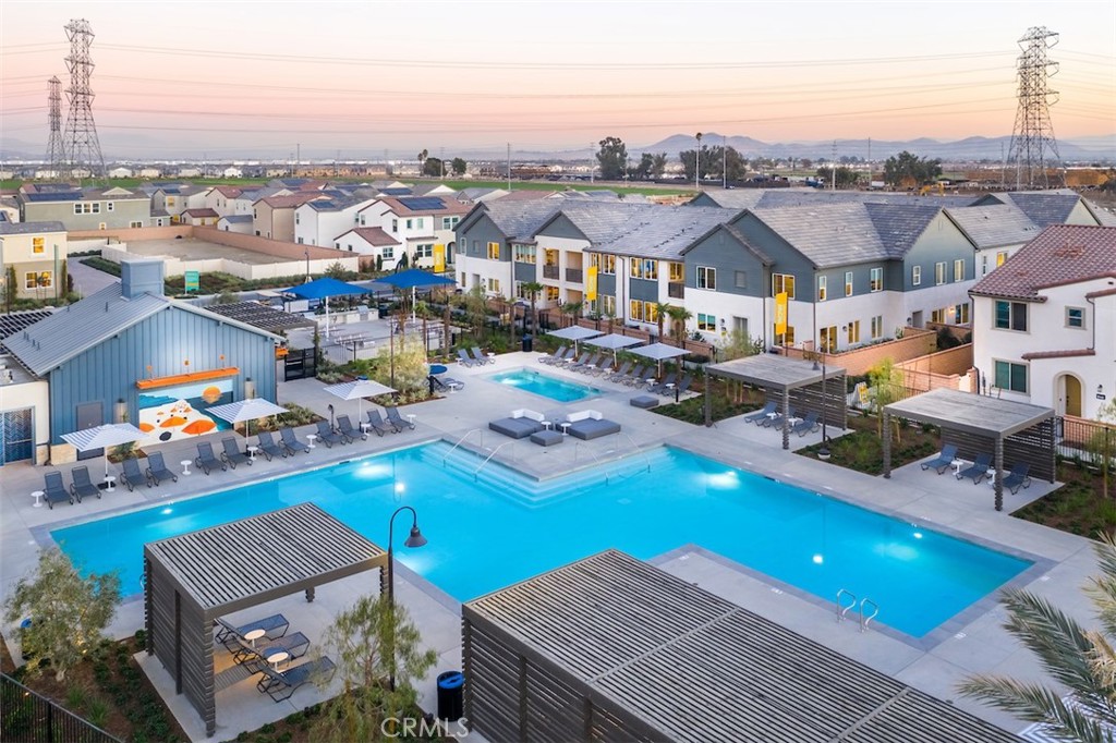 4063 S. SUNFLOWER PASEO S