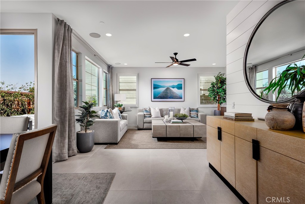 4063 S. SUNFLOWER PASEO S