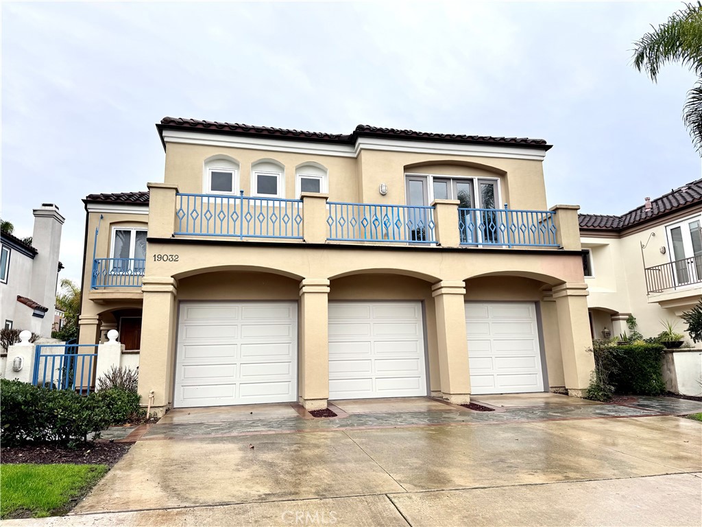 19032 Avondale