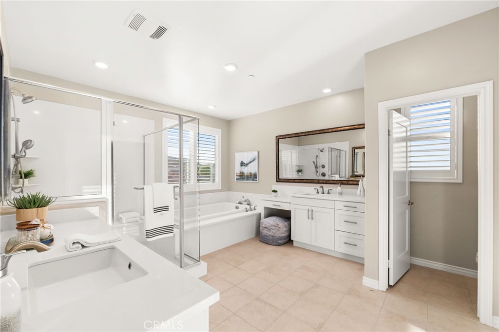2413 Sierra Bella Drive