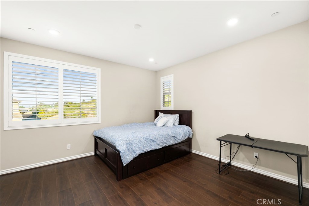 2413 Sierra Bella Drive