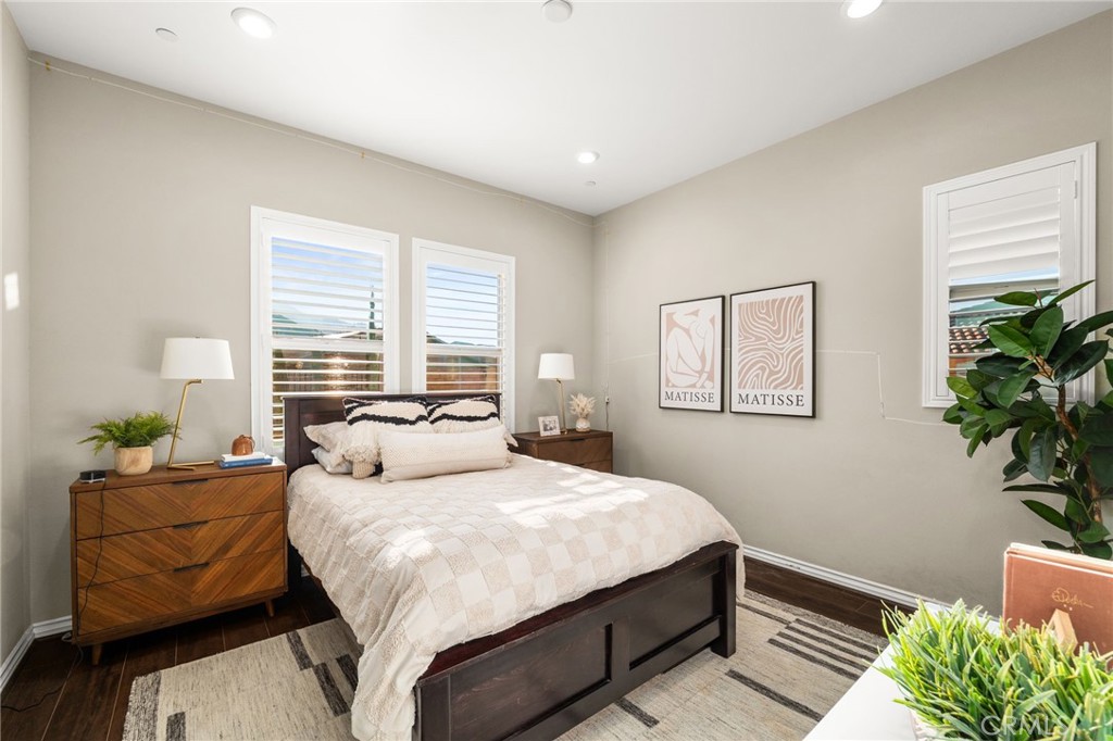 2413 Sierra Bella Drive