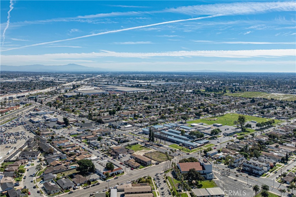 12209 Rosecrans Avenue