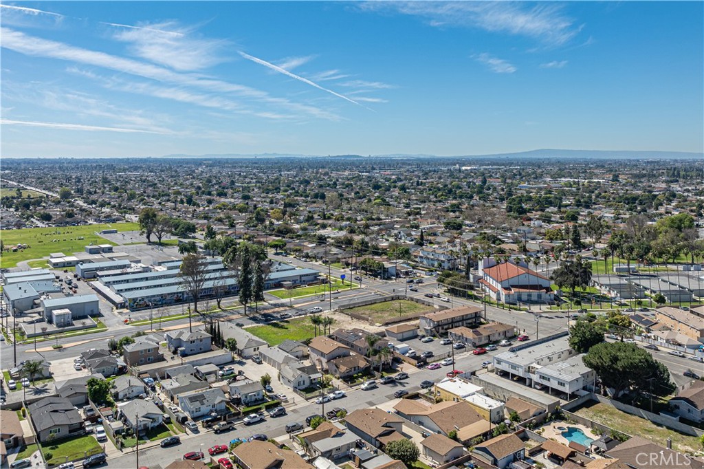 12209 Rosecrans Avenue