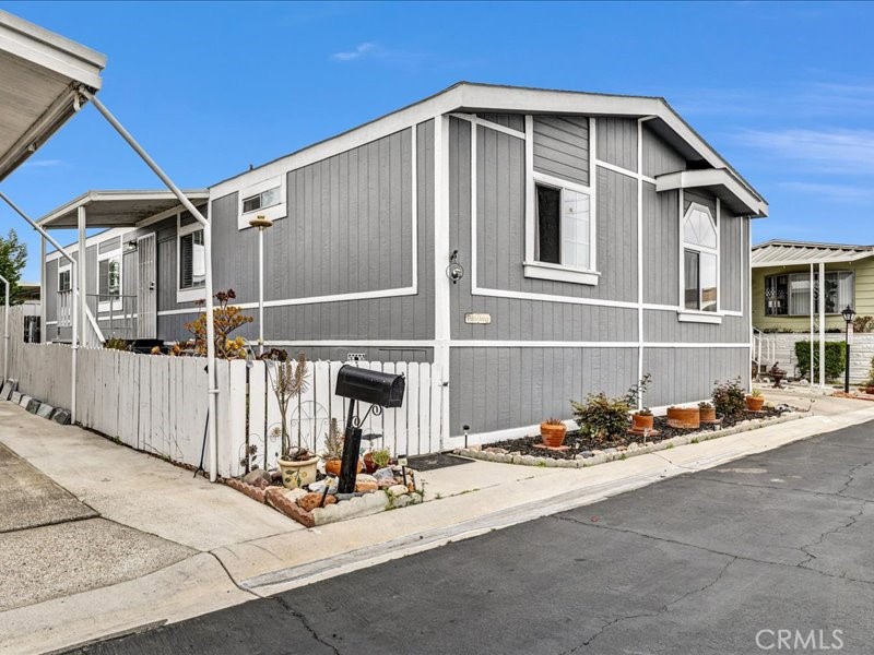 1616 S Euclid 105