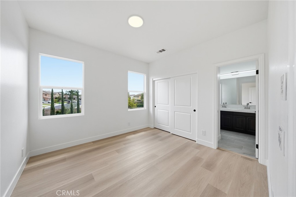 13615 Perry Ann