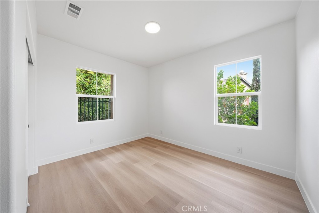 13615 Perry Ann