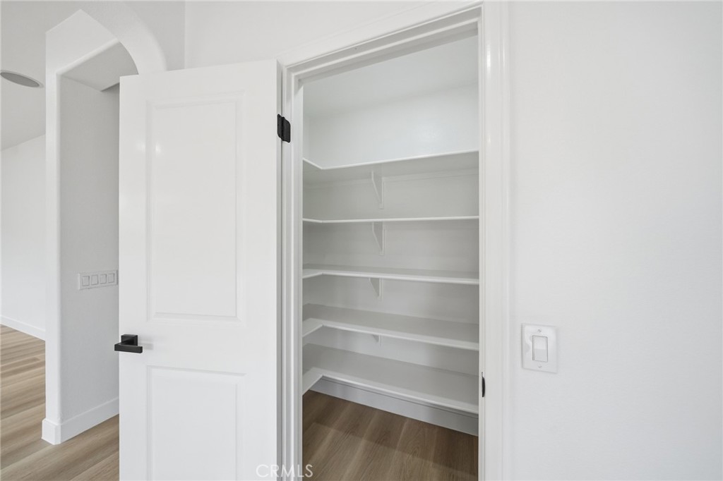 13615 Perry Ann