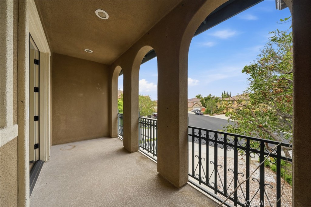 13615 Perry Ann
