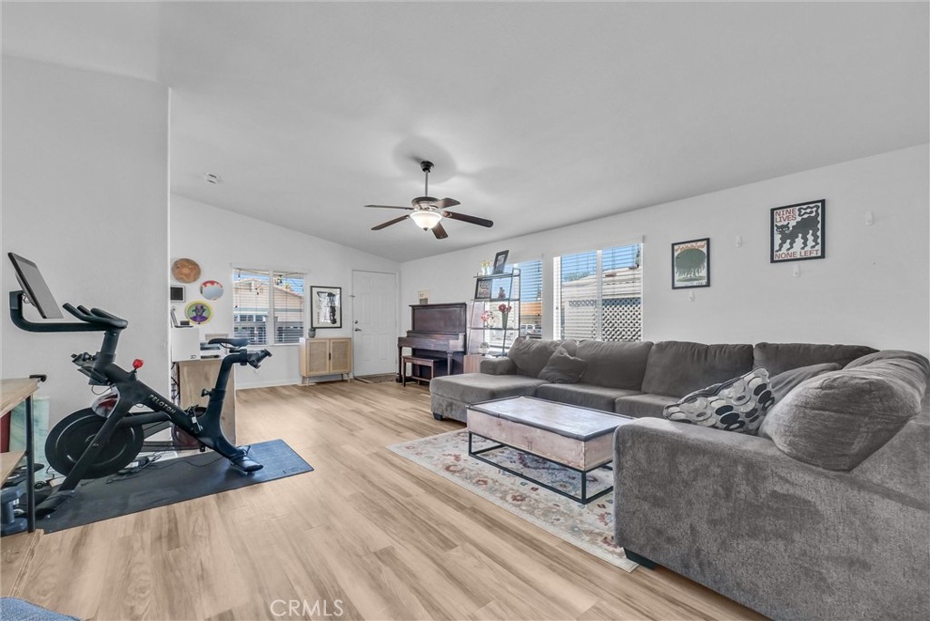15050 Monte Vista 123