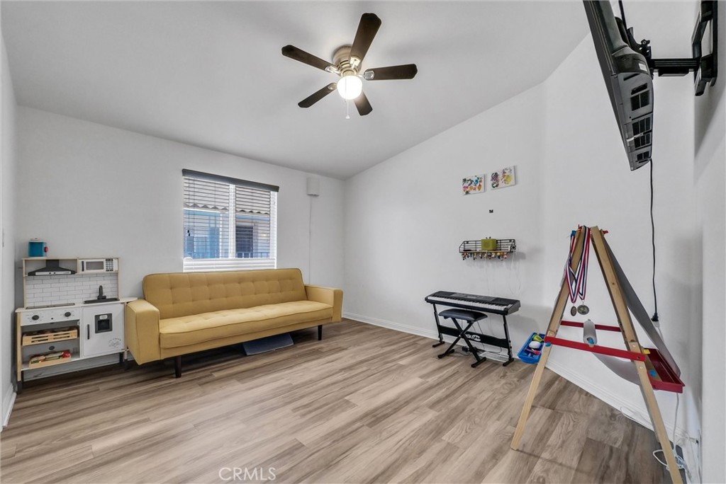 15050 Monte Vista 123