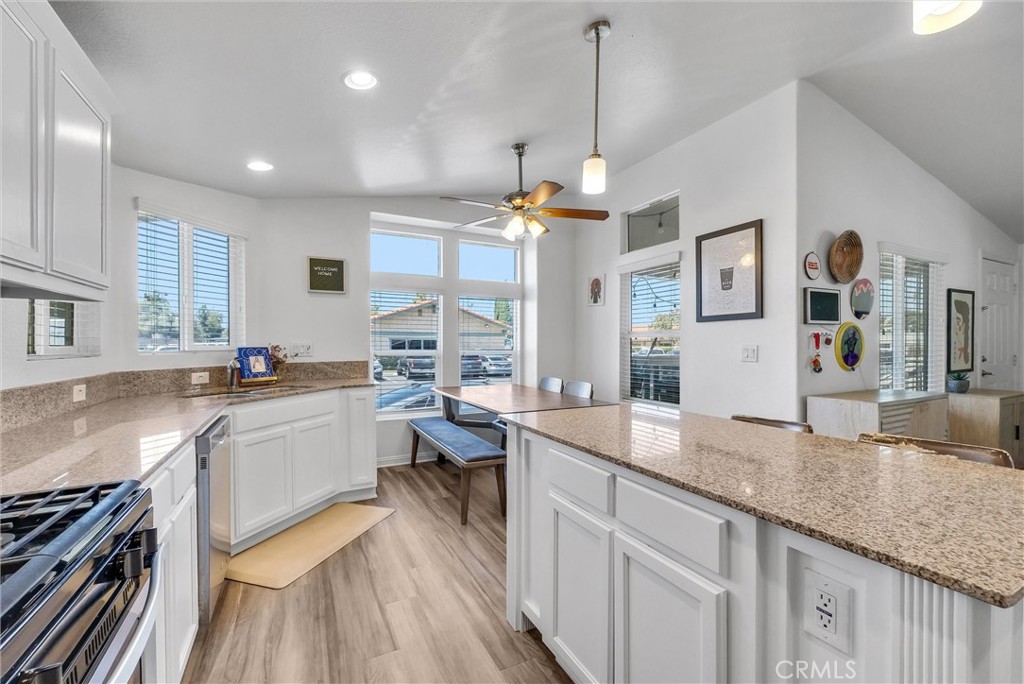 15050 Monte Vista 123
