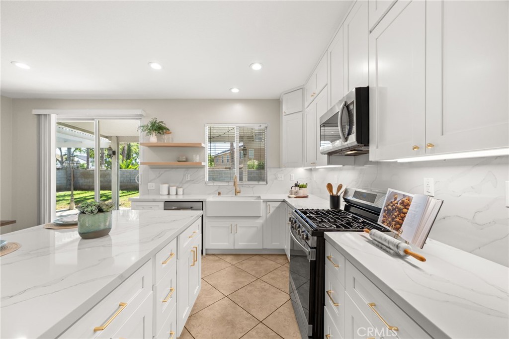 6795 Wells Springs