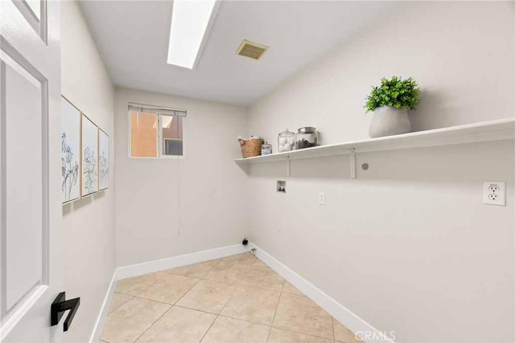 6795 Wells Springs