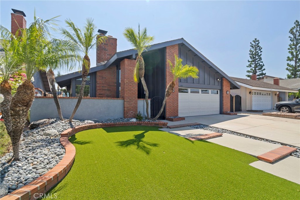 148 N Avenida Palmera