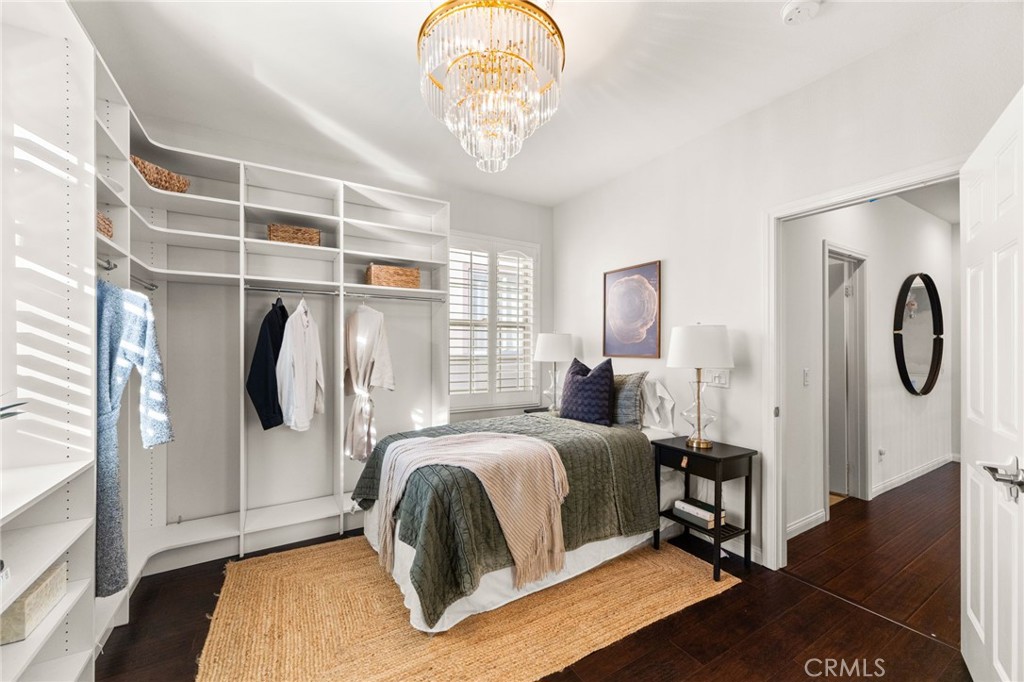8607 Alder Creek