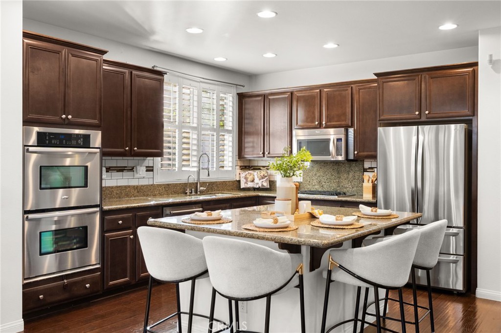 8607 Alder Creek