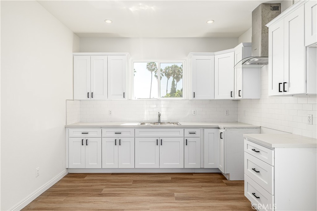 127 133 E 88th