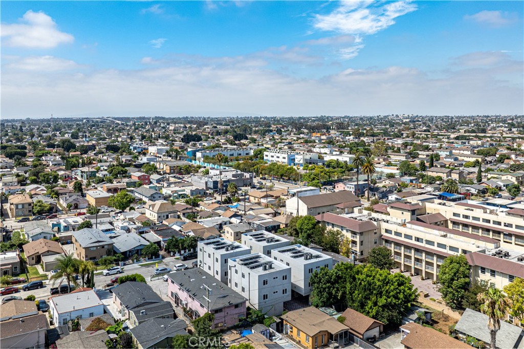 127 133 E 88th