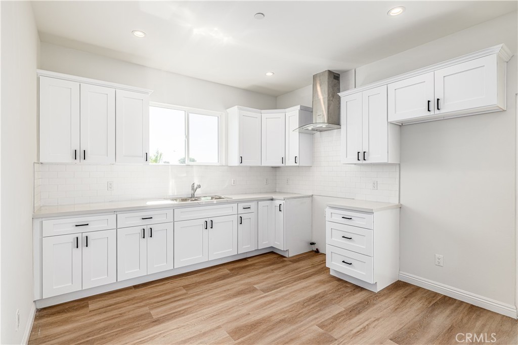 127 133 E 88th