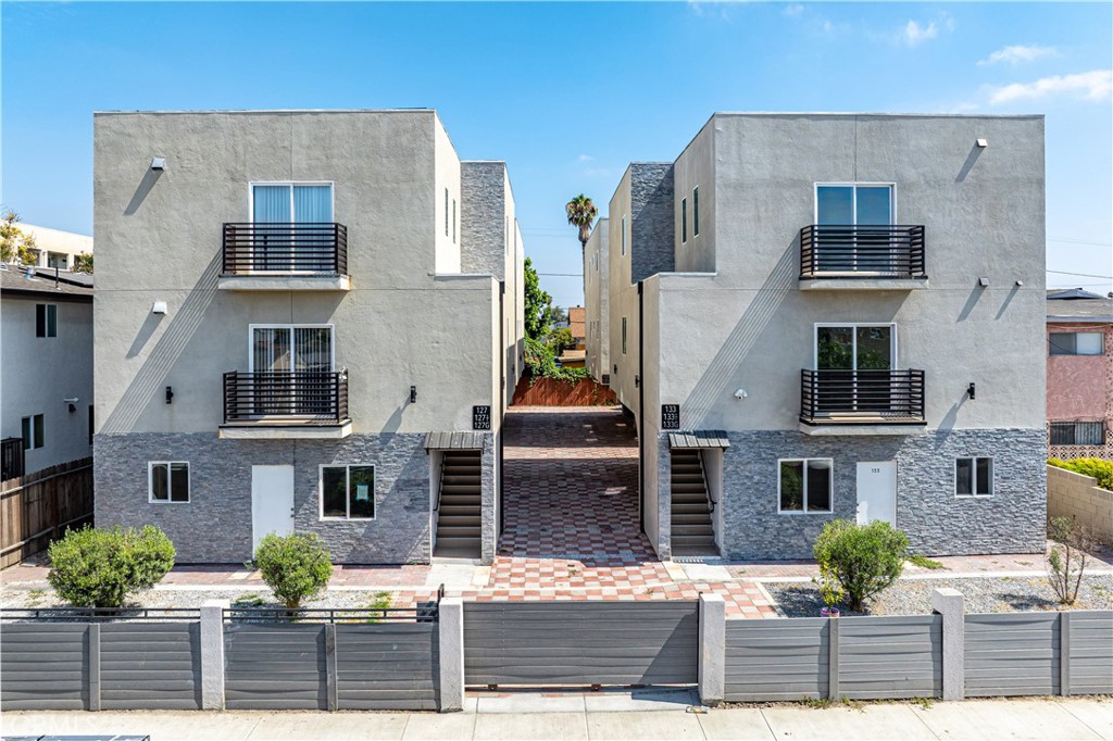 127 133 E 88th