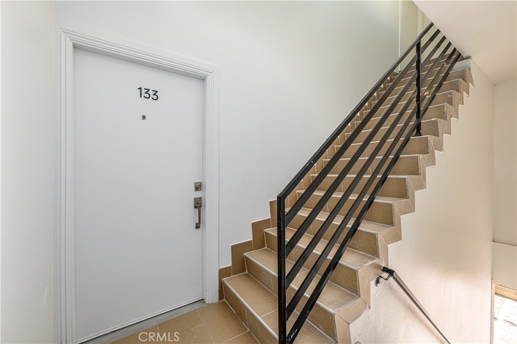 127 133 E 88th