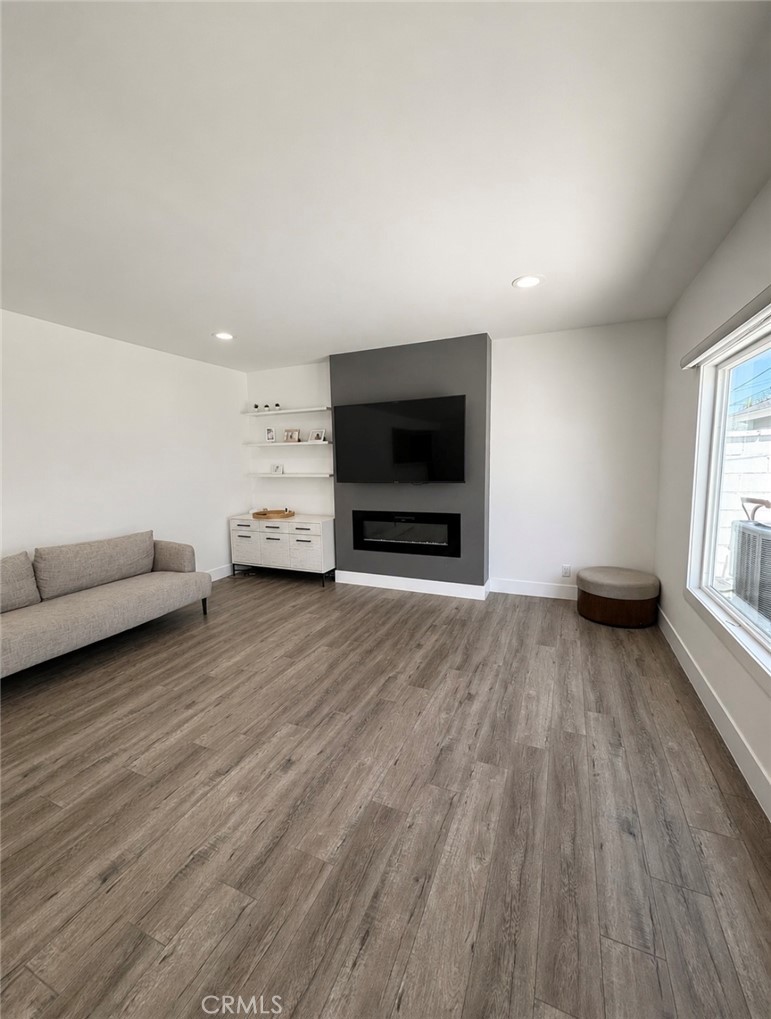 2080 Mcnab