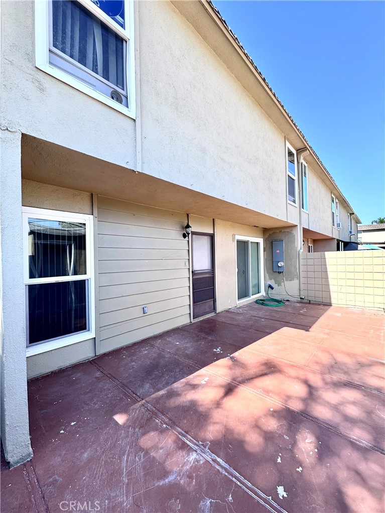 14292 Red Hill Avenue