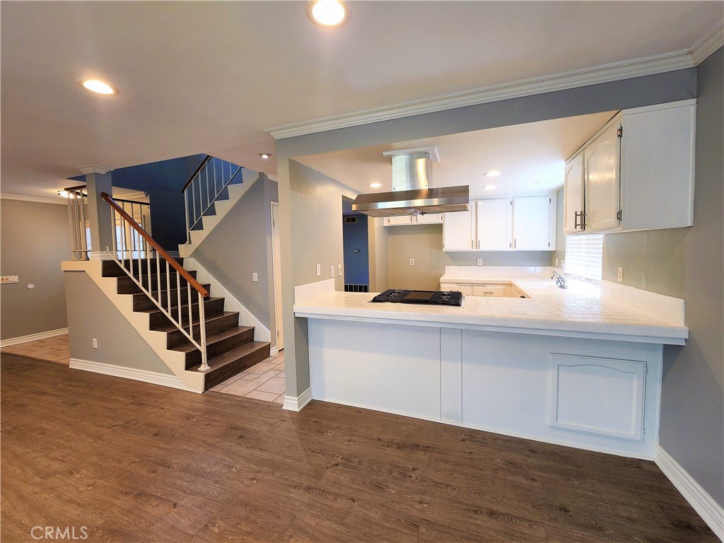 1271 Dunham Lane