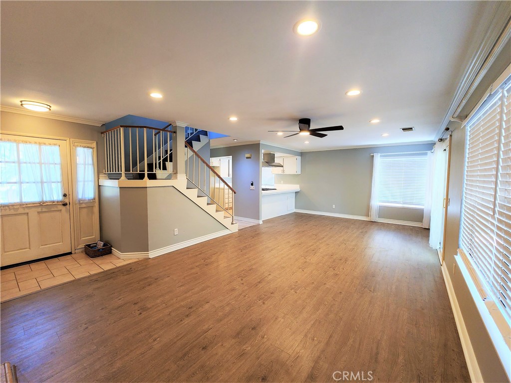 1271 Dunham Lane