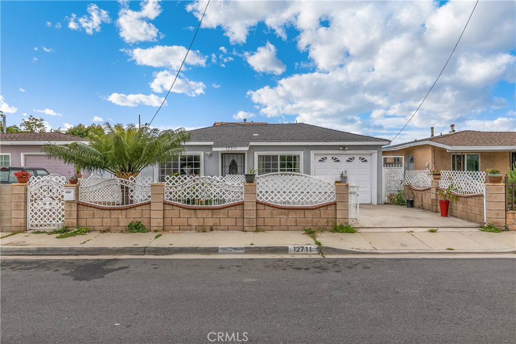 12711 Gridley Road