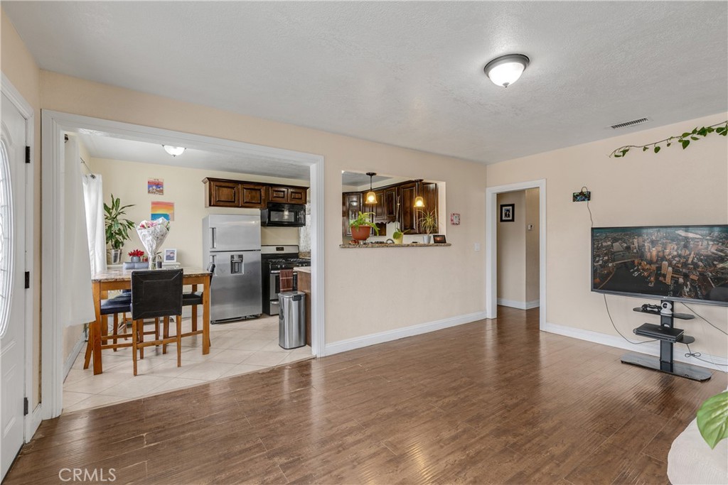 12711 Gridley Road